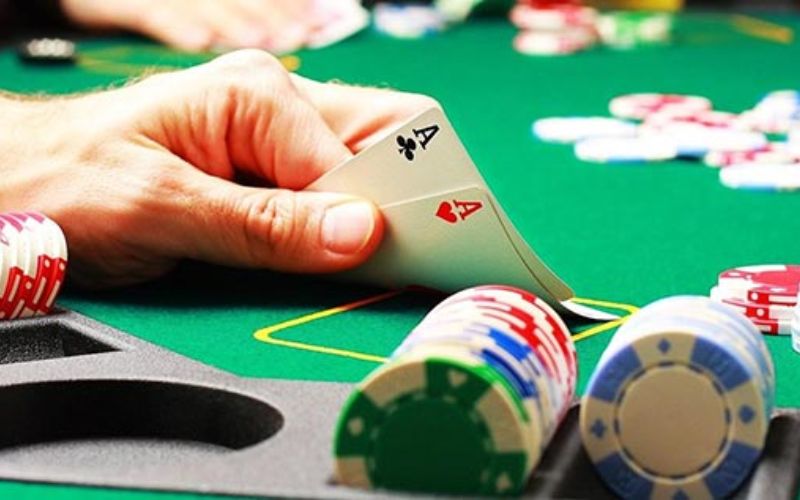 Thứ tự Poker cực chi tiết dành cho người mới